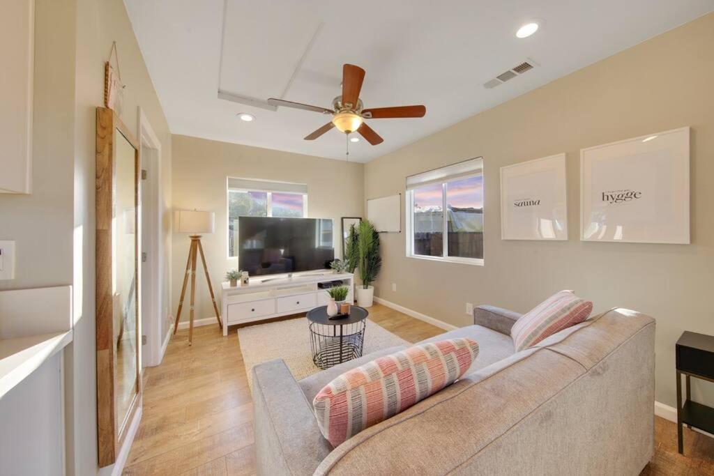 Trendy With Outdoor Space Holiday home San Diego
